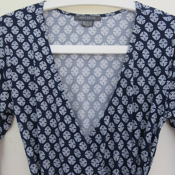 Faux Wrap Dress -Elegant pattern (Blue White) - Wrinkle free - Stretch and comfy - Picture 2 of 8